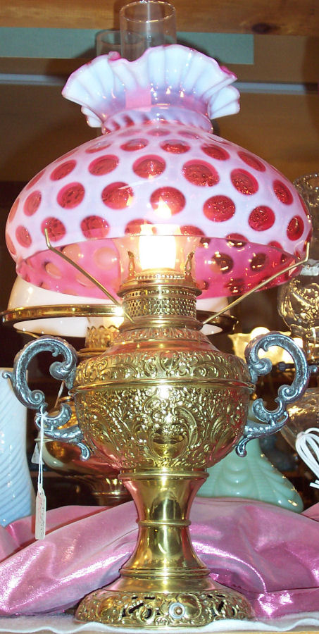 sugarbowlwfentonshlighted.jpg (465485 bytes)